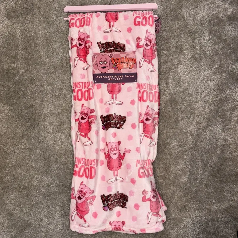 Boo-Berry Count Chocula Franken Berry Cereal Monsters Plush Throw Blankets 3